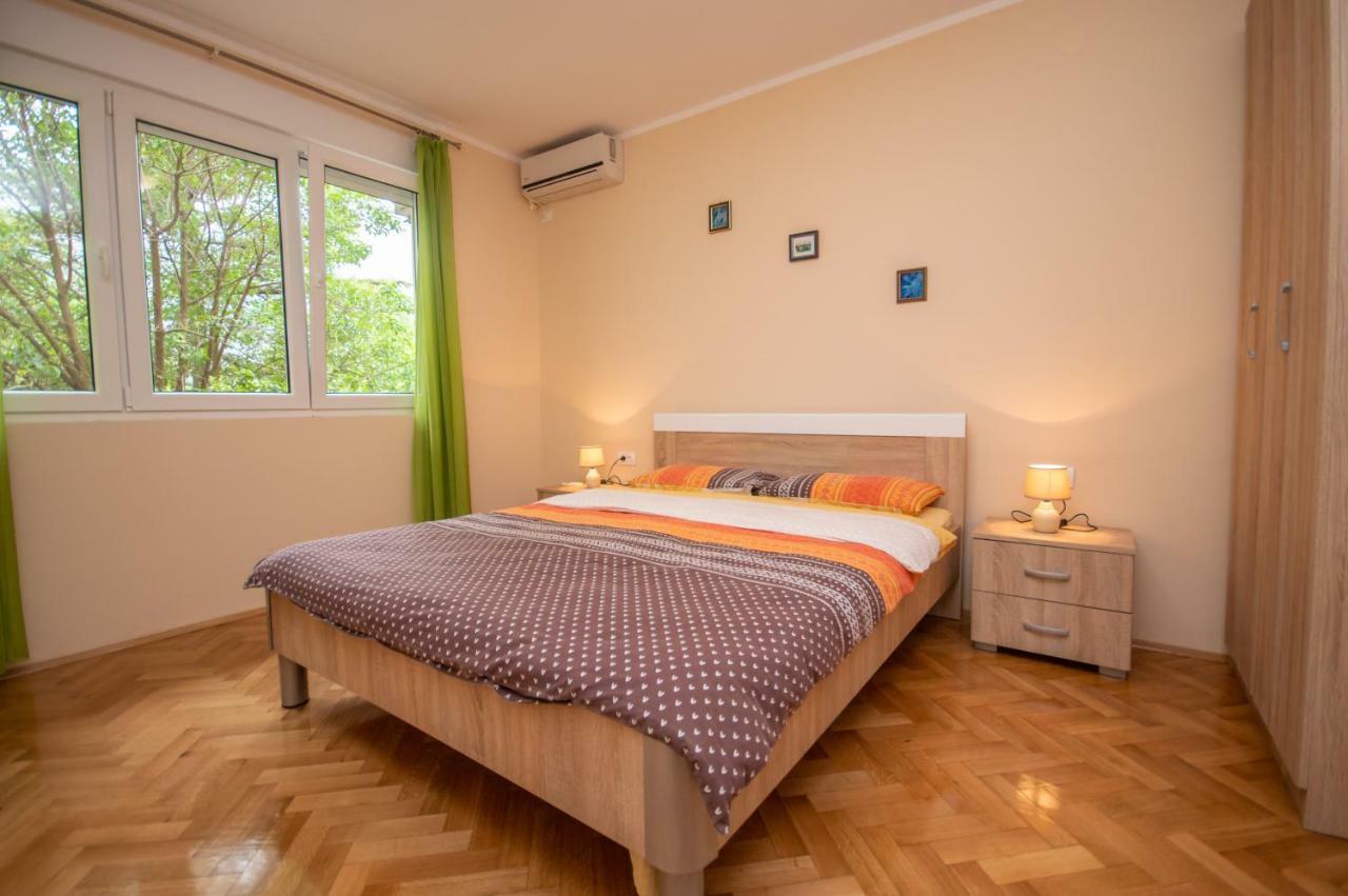 Apartment Nikolic Kotor Bagian luar foto