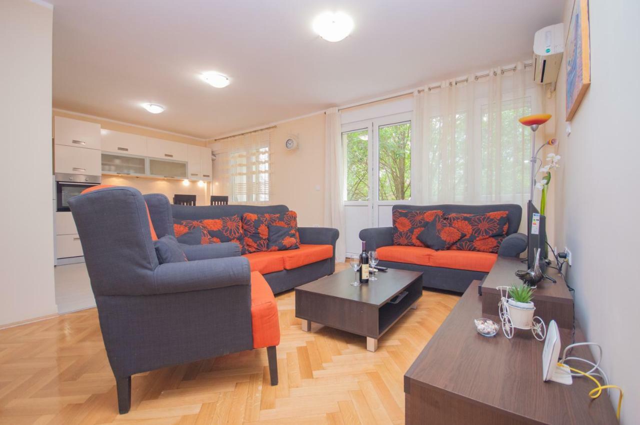 Apartment Nikolic Kotor Bagian luar foto