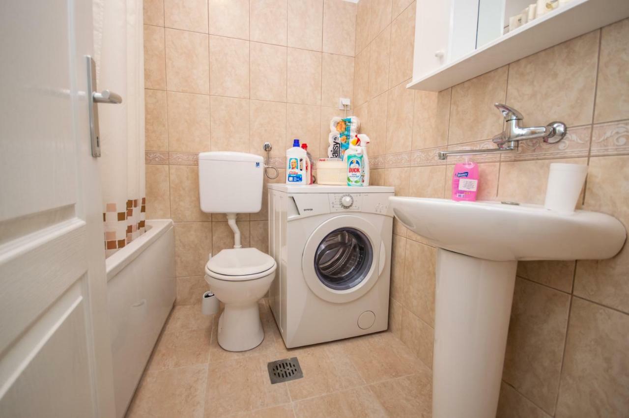 Apartment Nikolic Kotor Bagian luar foto